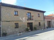 Casa en venta en Baños de Rioja. Casa de piedra con...