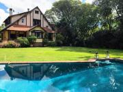 Casa en venta en Beccar, vias Libertador, con 1305 m2 de...