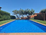 Casa adosada en venta en Begur, de 222 m² 3 habitaciones...