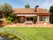 Casa en venta en Bellaterra. Casa con gran jardín,...