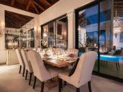 Casa en venta en Benahavís, El Madroñal. Lujosa villa...