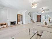 Casa en venta en Benahavís, La Alquería. Casas.