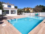 Casa en venta en Benalmádena, Centro. VILLA IN...