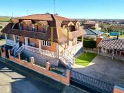Casa en venta en Benavides. BENAVIDES DE ORBIGO:...