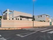 Chalet en venta en Benijófar, Alicante