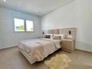 Casa en venta en Benijófar. Exclusivas Villas de Obra...