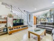 Casa en venta en Bescanó. A 15 minutos del centro de...