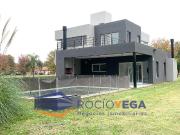 Casa en venta en Boca Raton Country Club, Pilar