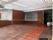 Casa En Venta En Bogota En Alhambra V160059