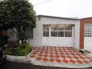 Casa En Venta En Bogota En Aloha V237531