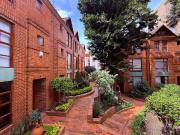 Casa En Venta En Bogota En Cedritos V296563