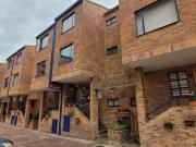 Casa En Venta En Bogota En Cedritos V325471