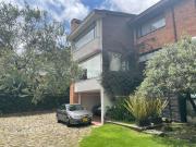 Casa En Venta En Bogota En Chico Alto V182894