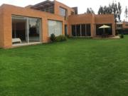 Casa En Venta En Bogota En Guaymaral V75600
