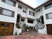 Casa En Venta En Bogota En La Carolina V190387