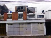 Casa En Venta En Bogota En Modelia V266339