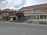 Casa En Venta En Bogota En Popular Modelo V274115