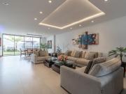 Casa En Venta En Bogota En Prado Veraniego Sur V110394