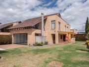 Casa En Venta En Bogota En San Jose De Bavaria V170051