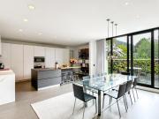 Casa En Venta En Bogota En Santa Ana Usaquen V173458