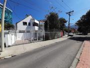 Casa En Venta En Bogota En Santa Ana V204469