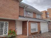 Casa En Venta En Bogota En Santa Paula Usaquen V61739