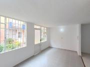 Casa En Venta En Bogota En Suba V69776