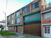Casa En Venta En Bogota En. V121418