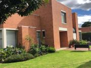Casa En Venta En Bogota V171678