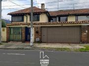 Casa En Venta En Bogota V174708