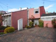 Casa En Venta En Bogota V30265