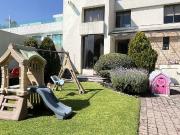 Casa en Venta en Bosque de Zapopan || Lomas de la...