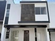 Casa en venta en bosque encantado