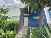 CASA EN VENTA EN BOSQUE ESMERALDA