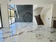 Casa en venta en Bosque Esmeralda