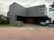CASA EN VENTA EN BOSQUE REAL