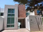 CASA EN VENTA EN BOSQUE REAL