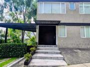 Casa en Venta en Bosque Real con Increíbles Vistas Al...