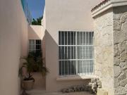 CASA EN VENTA EN BOSQUE REAL PLAYA DEL CARMEN
