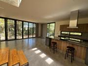 CASA EN VENTA EN BOSQUE VALLARTA – COTO MAGNOLIA