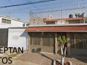 Casa en venta en Bosques de Aragón, Nezahualcóyotl,...