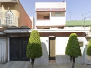 CASA EN VENTA EN BOSQUES DE IRÁN BOSQUES DE ARAGÓN...