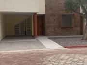 CASA EN VENTA EN BOSQUES DE LA FLORIDA, SAN LUIS POTOSI