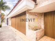 Casa en venta en Bosques de la Victoria, Guadalajara