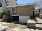 Casa en Venta en Bosques de La Victoria, Guadalajara Jal