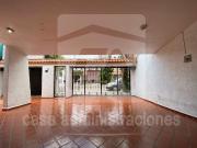 Casa en venta en Bosques de La Victoria, Guadalajara,...