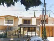 Casa en venta en Bosques de La Victoria, Guadalajara,...