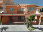 Casa en venta en Bosques de La Victoria, Guadalajara,...