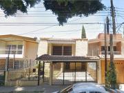 Casa en venta en Bosques de La Victoria, Guadalajara,...