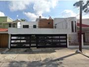 Casa en venta en Bosques de La Victoria, Guadalajara,...